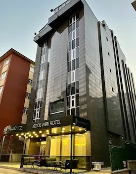 Ardos Park Hotel