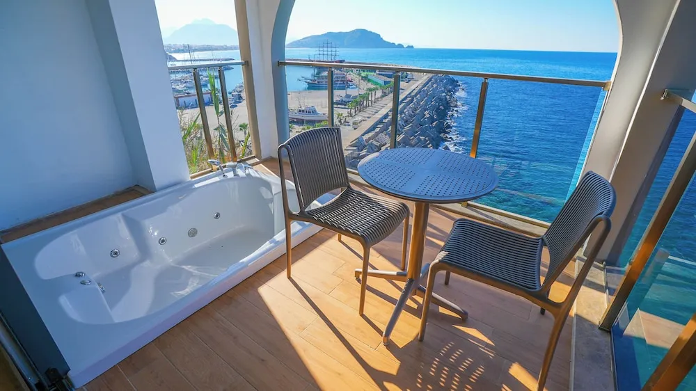 Superior Suite