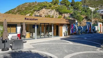 Ada Port Hotel - Yalnızca Yetişkinler