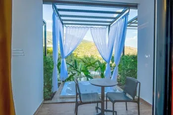 Ada Port Hotel - Yalnızca Yetişkinler