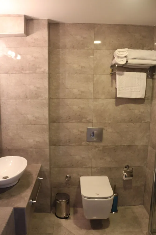 Deluxe Oda, 1 Büyük (Queen) Boy Yatak, Deniz Manzaralı