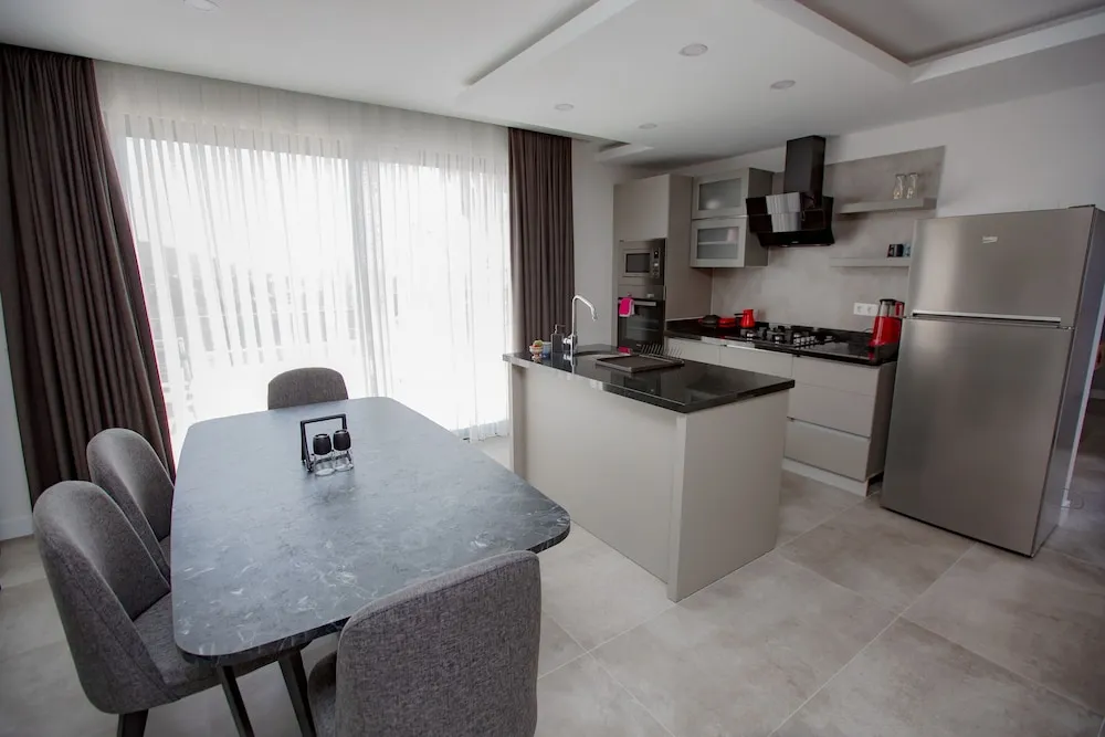 Design Villa, 2 Yatak Odası, Göl Manzaralı