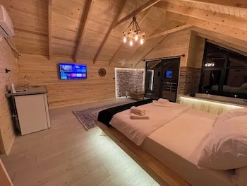 Waterside Bungalov
