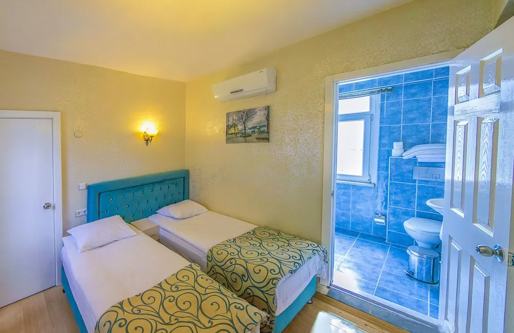 Standard Tek Büyük Yataklı Oda