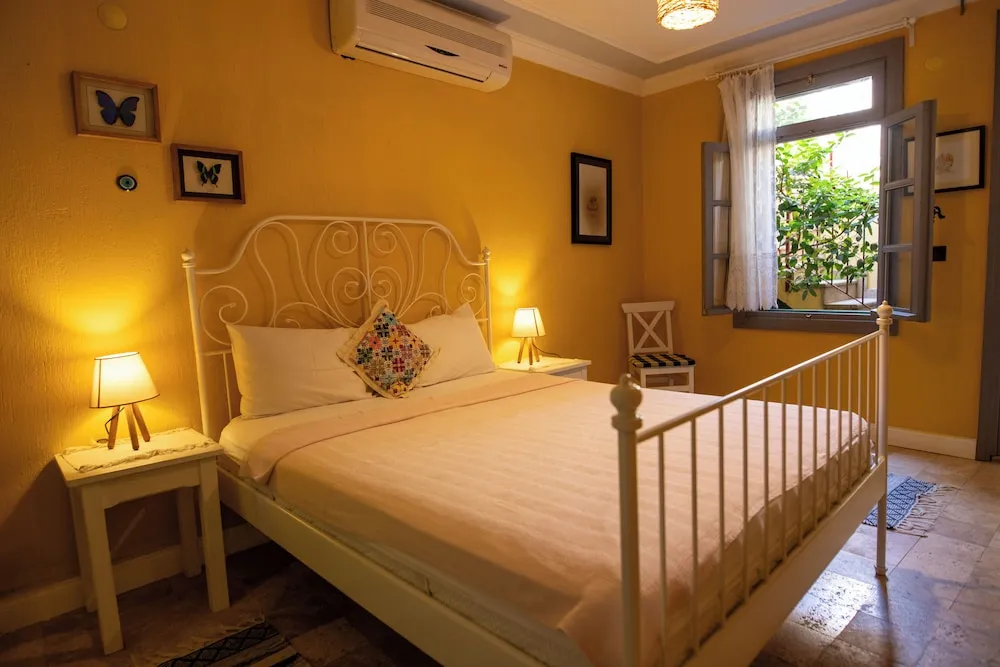 Junior Loft Room