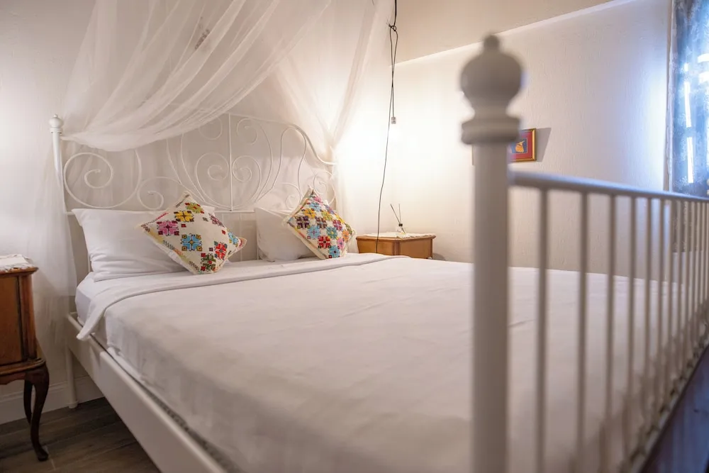 Junior Loft Room
