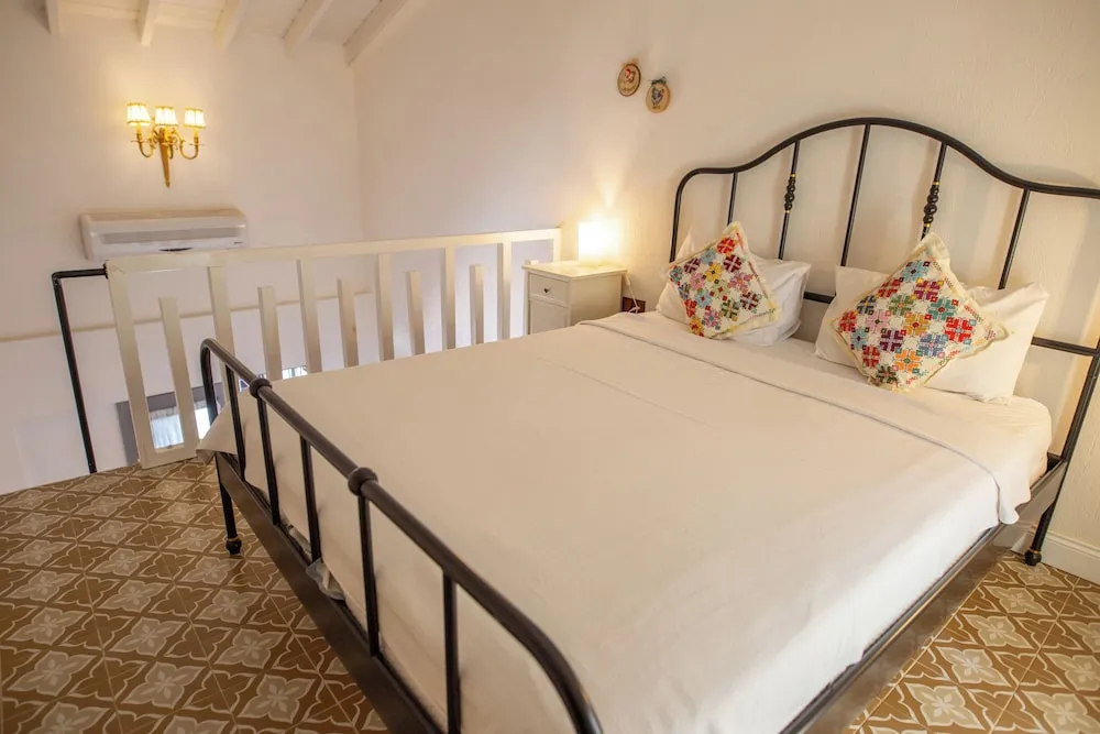 Superior Loft Room