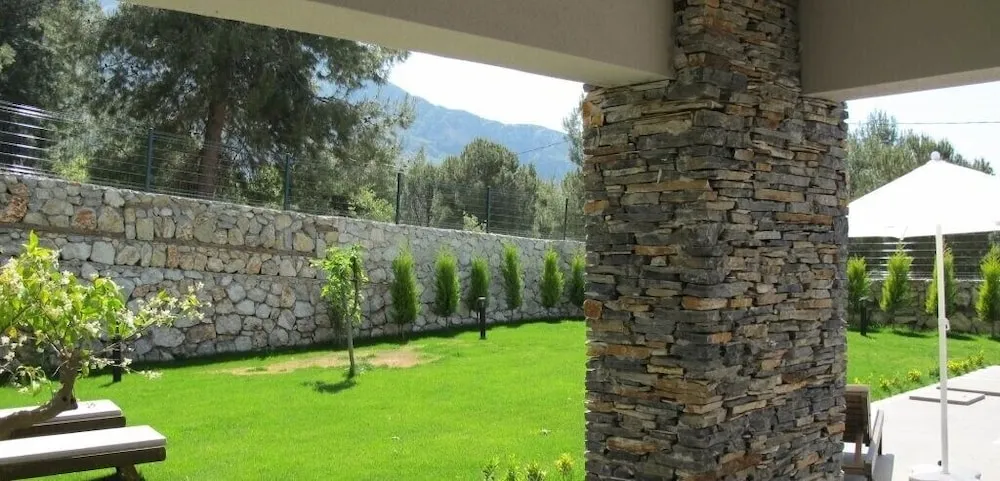 Bahçe