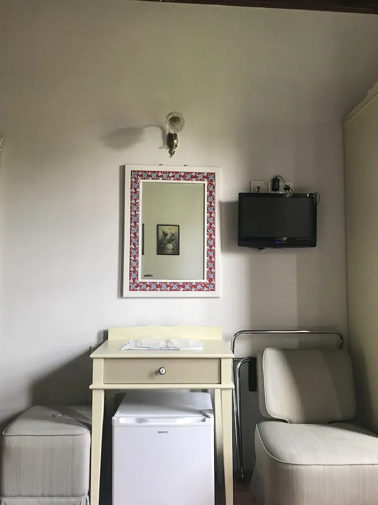 Standard İki Ayrı Yataklı Oda, 2 Tek Kişilik Yatak, Sigara İçilmez, Avlu Manzaralı