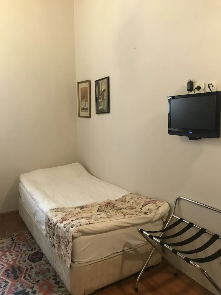 Standard Üç Kişilik Oda, Birden Çok Yatak, Sigara İçilmez, Şehir Manzaralı