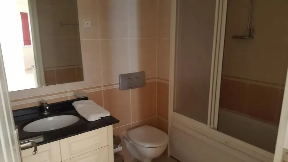 Apart Daire, Bahçe Manzaralı