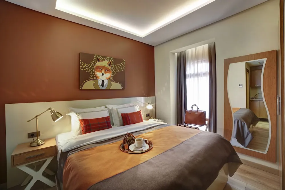 Standard Tek Büyük Yataklı Oda