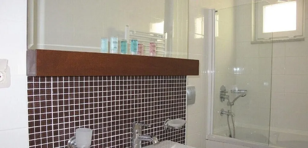 Villa, 5 Yatak Odası, Deniz Manzaralı