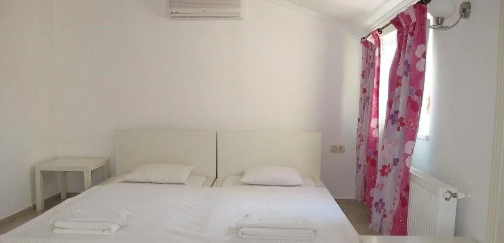 Villa, 5 Yatak Odası, Deniz Manzaralı