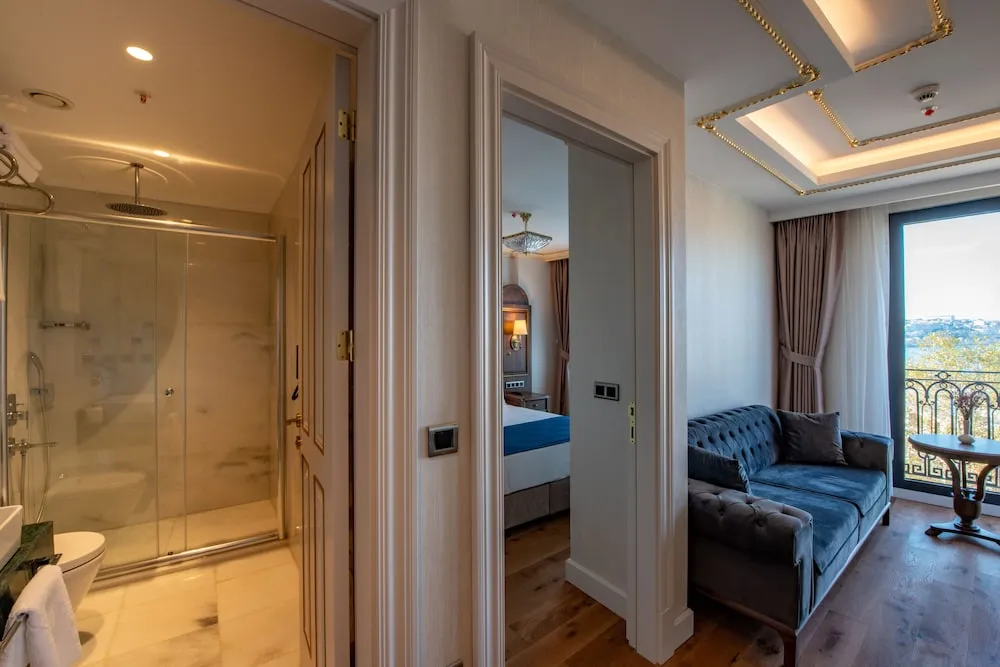 Deluxe Üç Kişilik Oda, Şehir Manzaralı (Hammam)