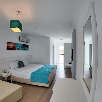 Lizbonia Çeşme Otel