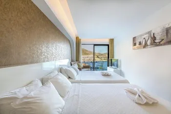 Rhapsody Hotel & Spa Kalkan (+12 Yetişkinlere Özel)