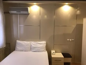 Hotel Azer