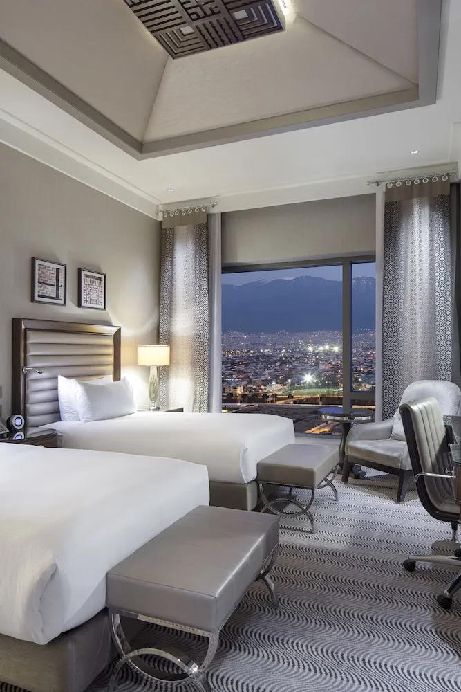 Executive Oda, 2 Tek Kişilik Yatak, Business Dinlenme Salonu Kullanımı