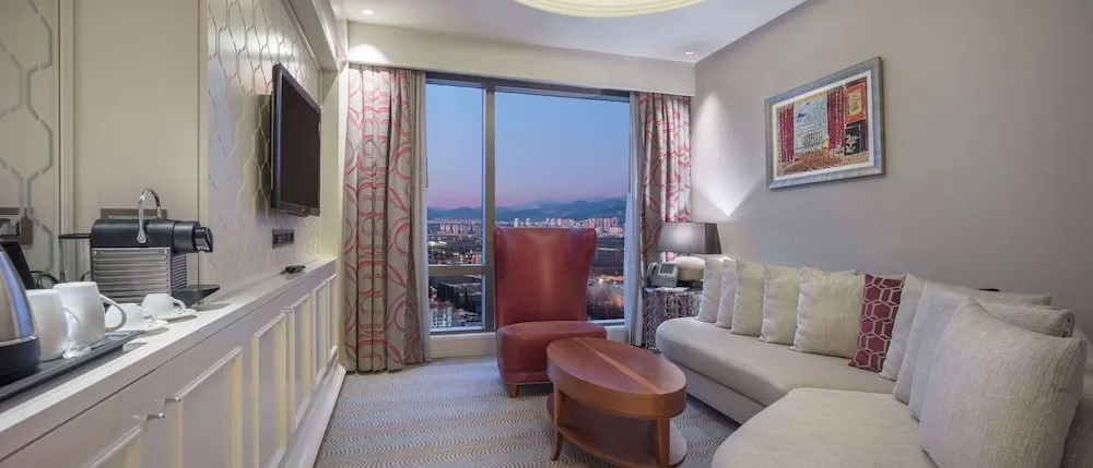 Ottoman Suite