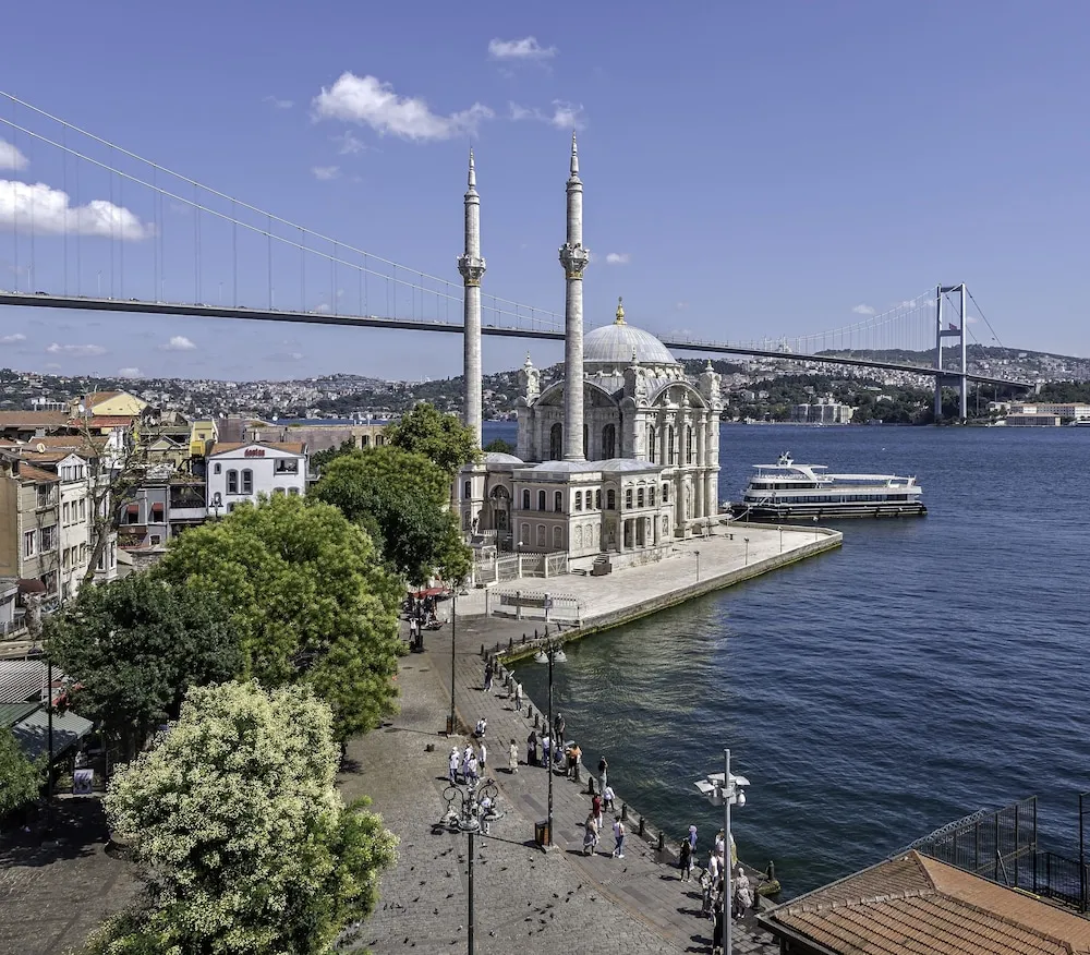 Penthouse Bosphorus Suite