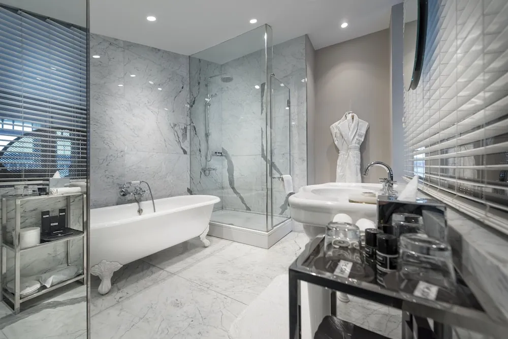Penthouse Bosphorus Suite