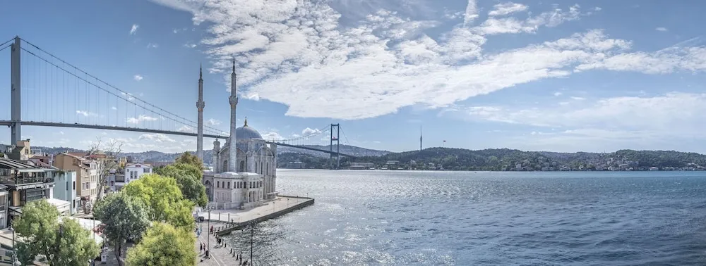 Executive Bosphorus Suite