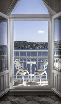 The Stay Bosphorus