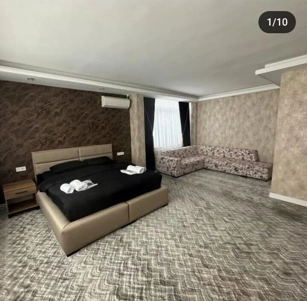 Grand Tek Büyük Yataklı Oda
