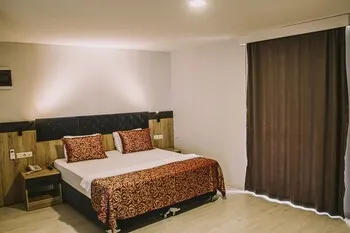 Darius Hotel By Dara
