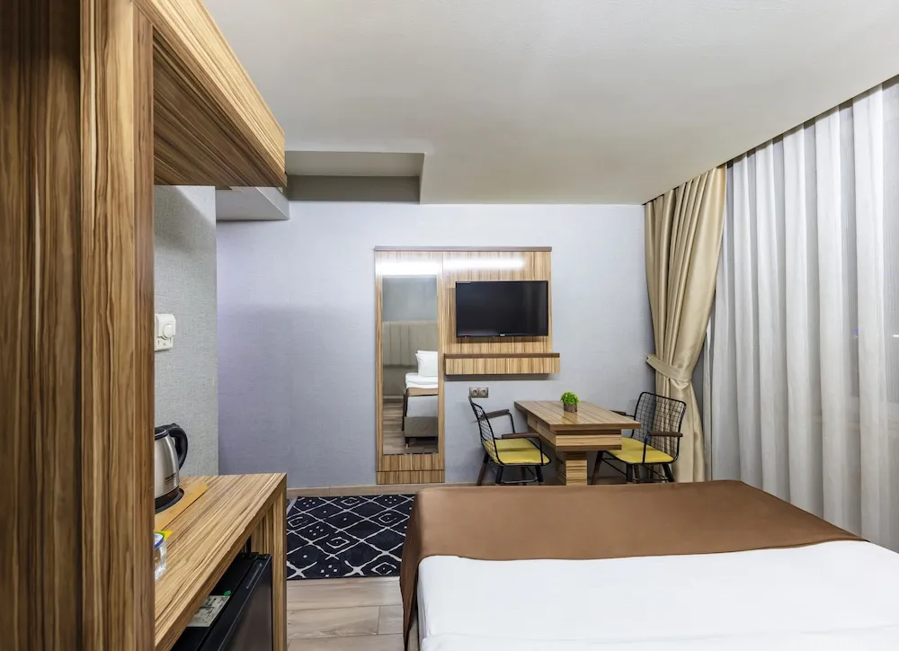 Deluxe Cift Kisilik Oda