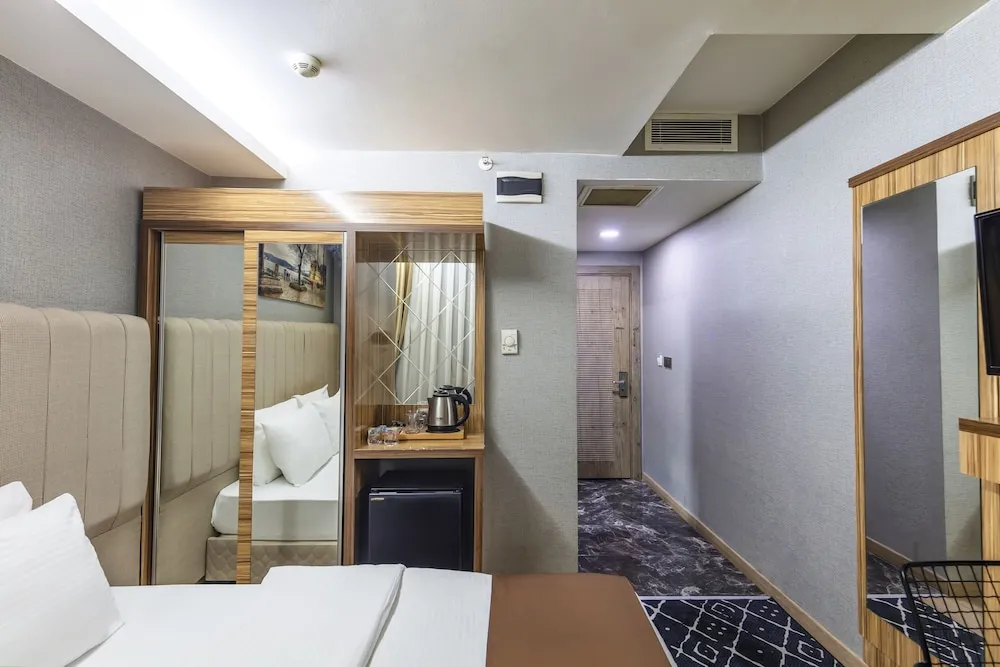 Deluxe Cift Kisilik Oda