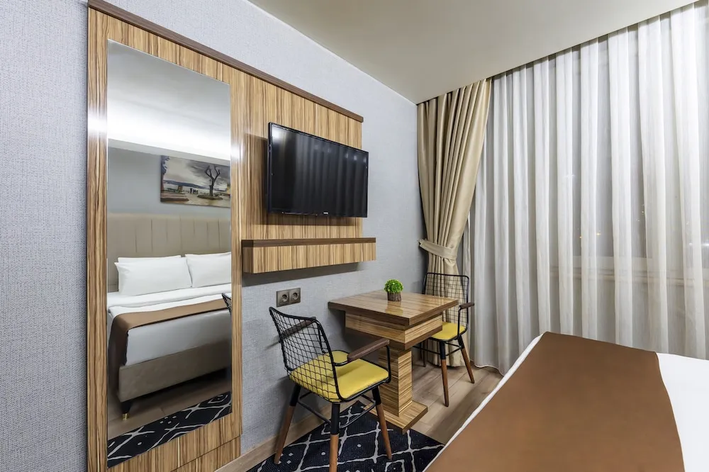 Deluxe Cift Kisilik Oda