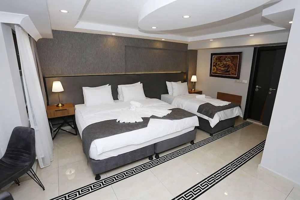 Deluxe Üç Kişilik Oda, Sigara İçilmez