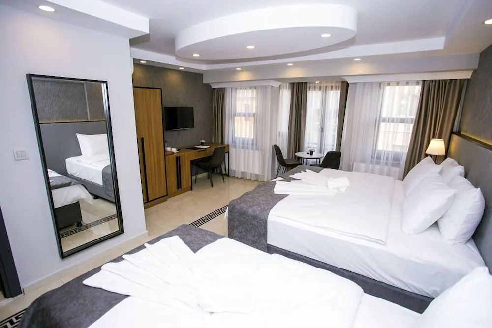 Deluxe Üç Kişilik Oda, Sigara İçilmez