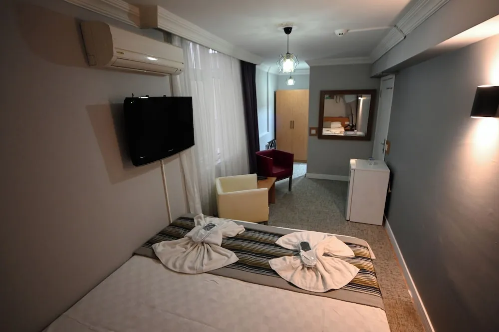 Standard Tek Büyük Yataklı Oda, Şehir Manzaralı