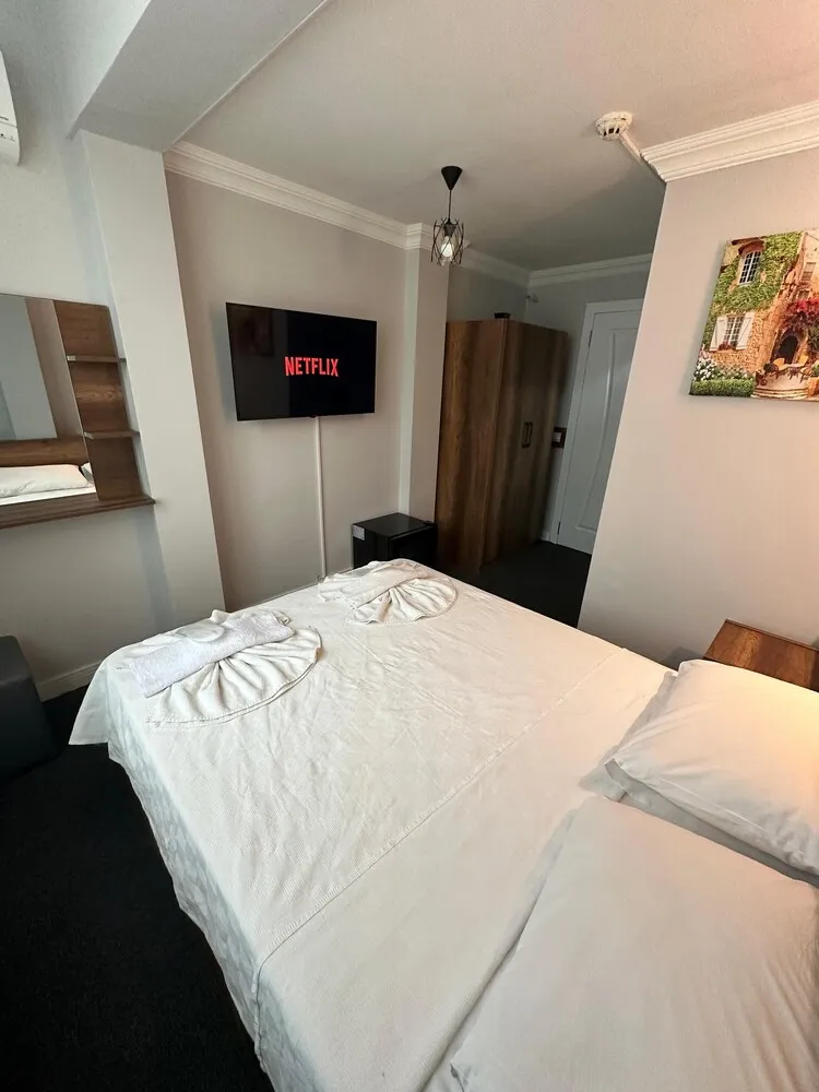 Standard Tek Büyük Yataklı Oda, Şehir Manzaralı