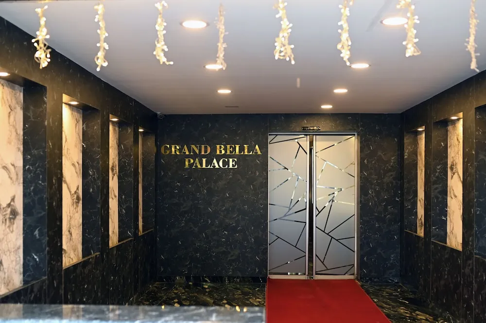 Grand Bella Palace