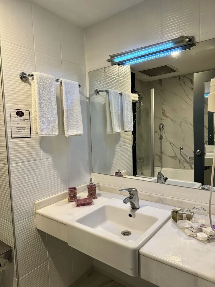 Standard İki Ayrı Yataklı Oda