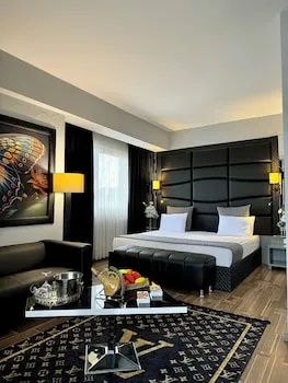 City One Hotel & SPA