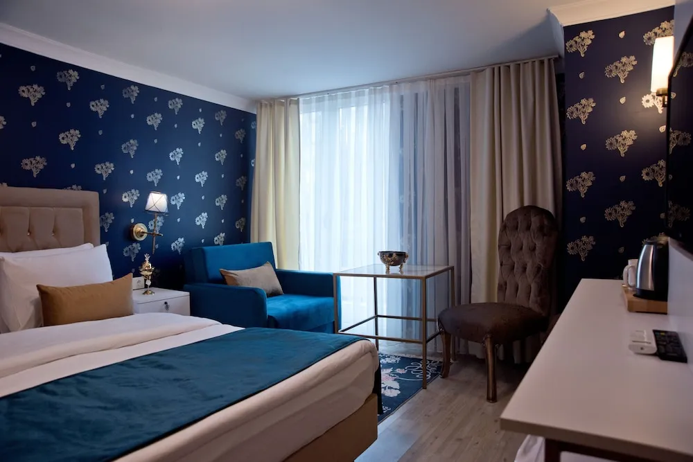 Deluxe Tek Büyük Yataklı Oda