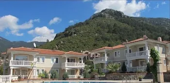Villa TH20 by JoyLettings