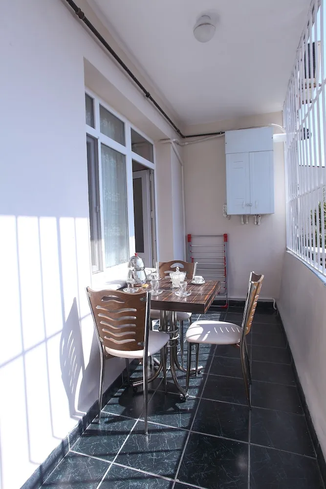 Grand Apart Daire