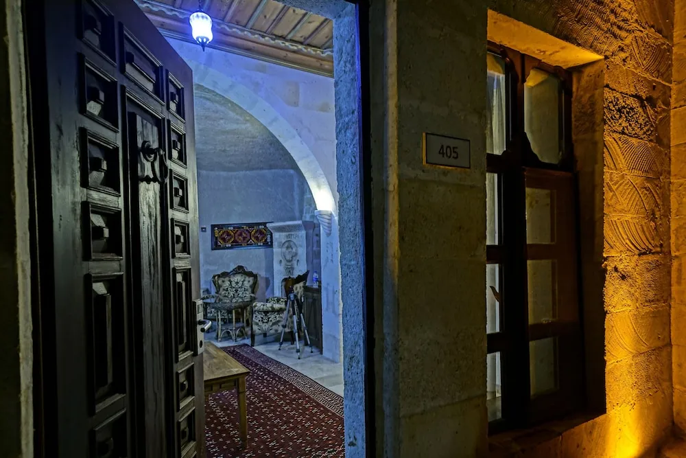 Premium King Cave Suite With Turkish Bath