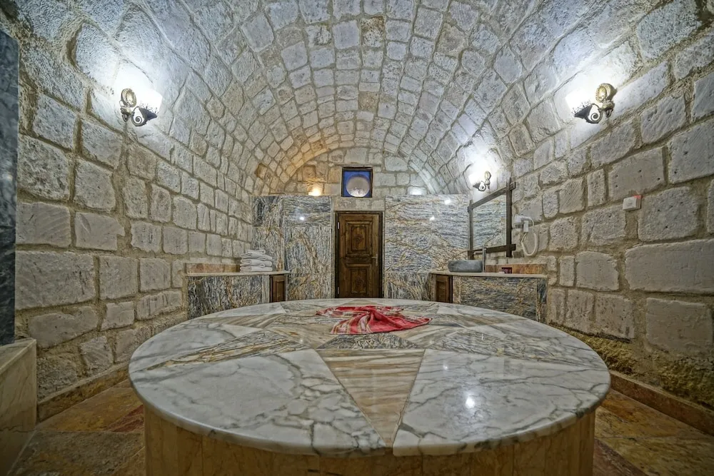 Premium King Cave Suite With Turkish Bath