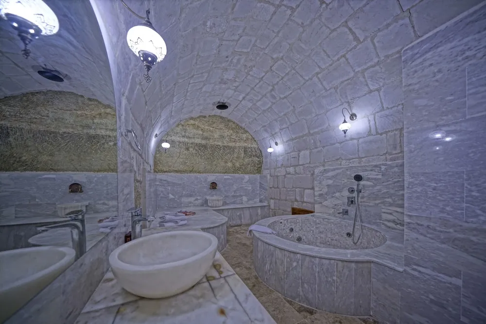 Premium King Cave Suite With Turkish Bath