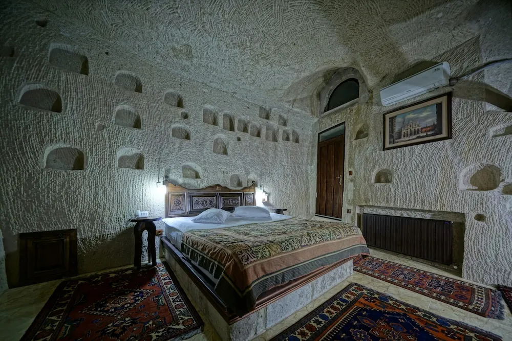 Premium King Cave Suite With Turkish Bath