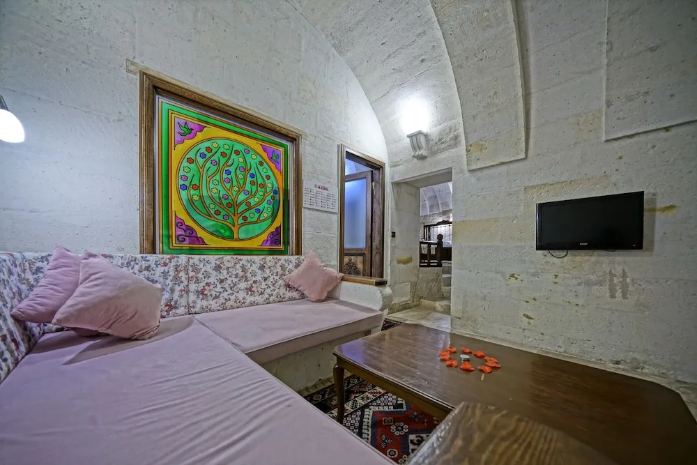 Luxury Cave Suite with Turkish Bath