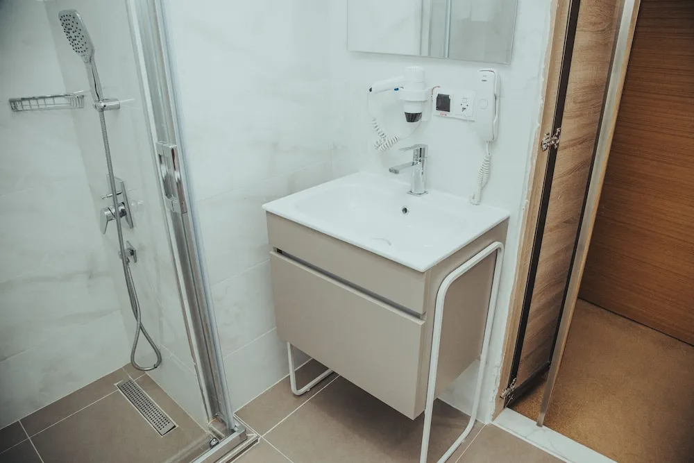 Standard Tek Büyük veya İki Ayrı Yataklı Oda