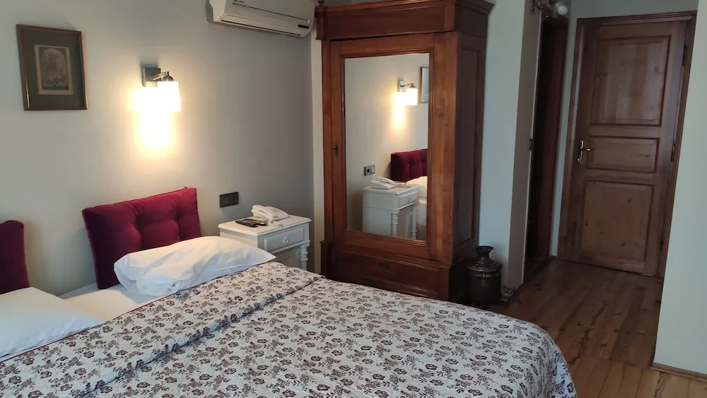 Superior Tek Büyük Yataklı Oda, Balkon